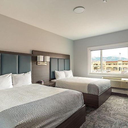 Park Inn By Radisson Osoyoos Extérieur photo