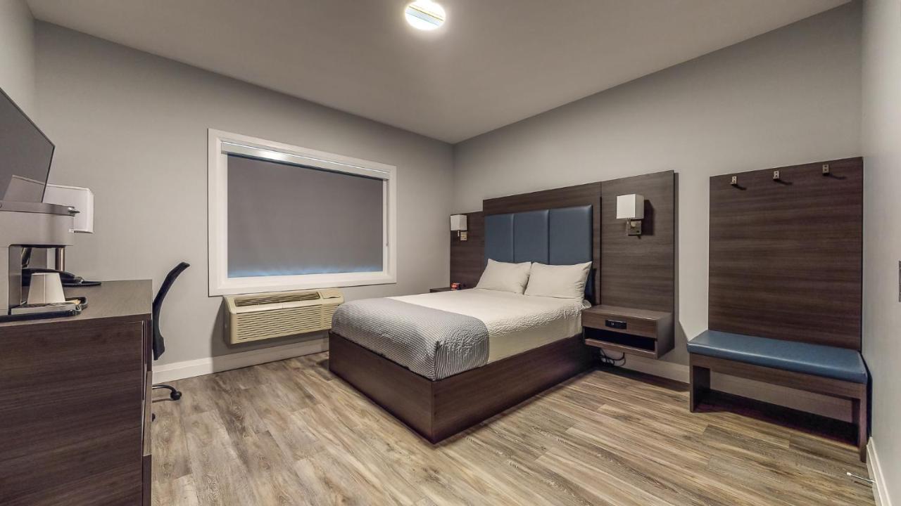 Park Inn By Radisson Osoyoos Extérieur photo