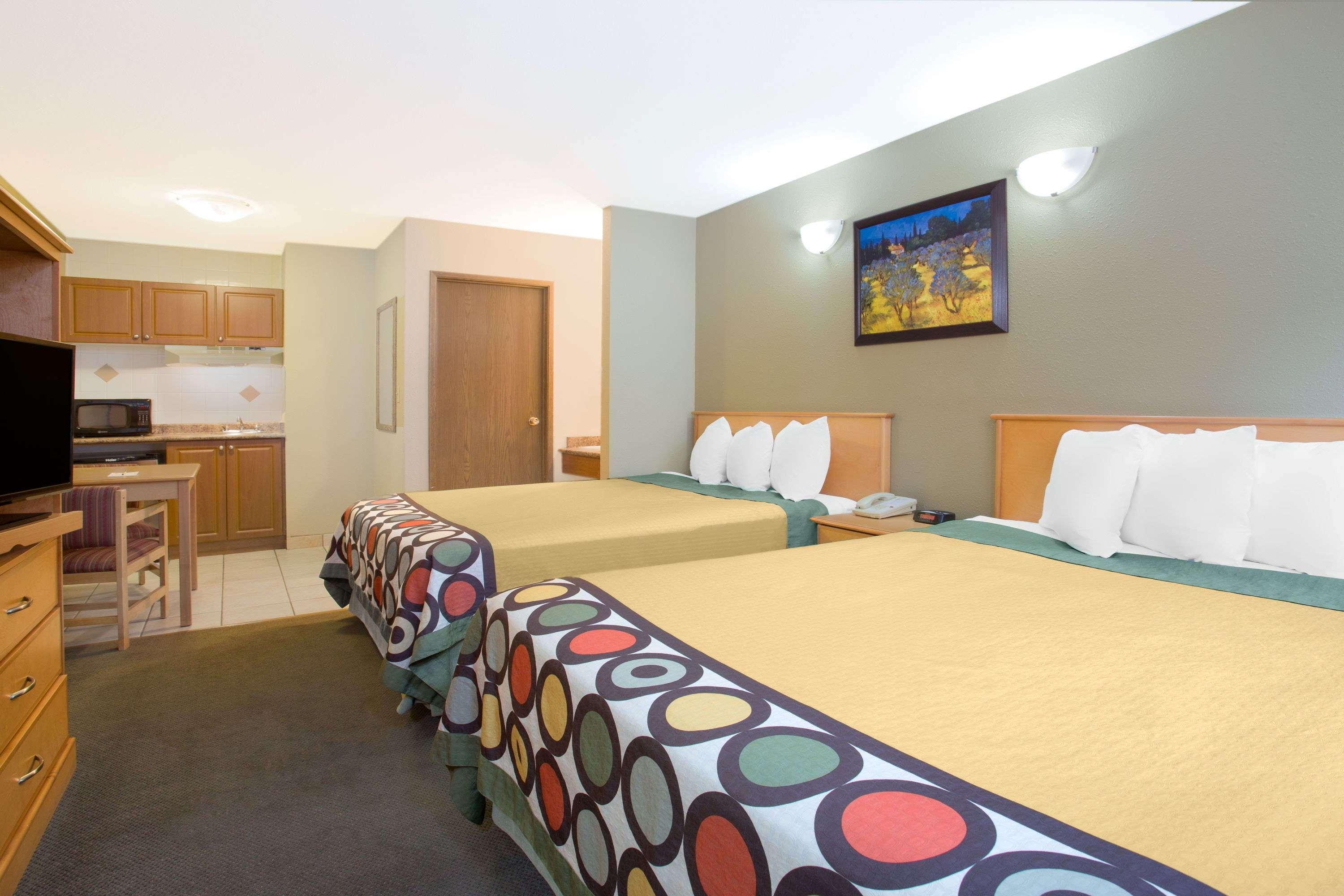 Park Inn By Radisson Osoyoos Extérieur photo