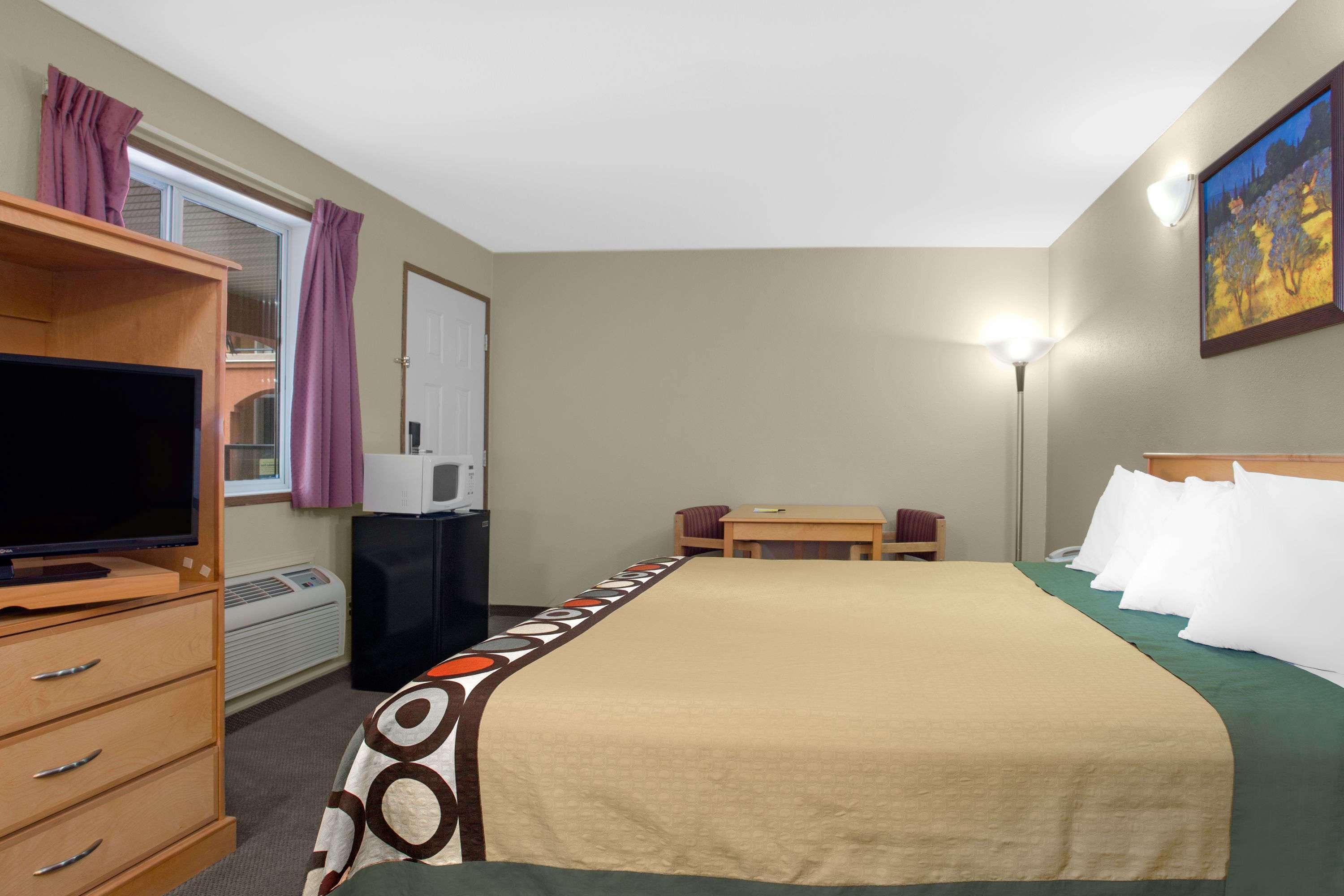 Park Inn By Radisson Osoyoos Extérieur photo