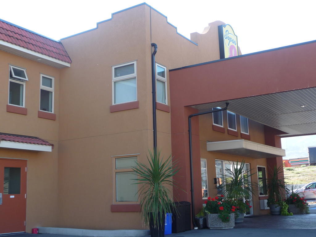 Park Inn By Radisson Osoyoos Extérieur photo